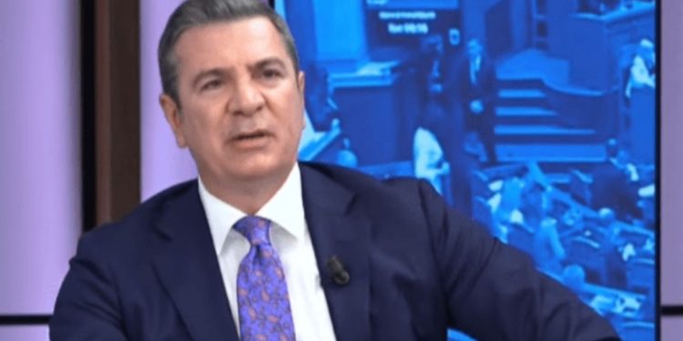Parashikimi i Damian Gjiknurit, ja sa bashki do të fitojë PS në zgjedhjet e 14 Majit…