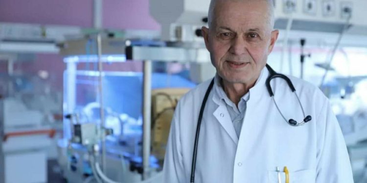 E papritur/ Lajm i trìshtē, Ndahet nga jeta mjeku i njohur shqiptar…