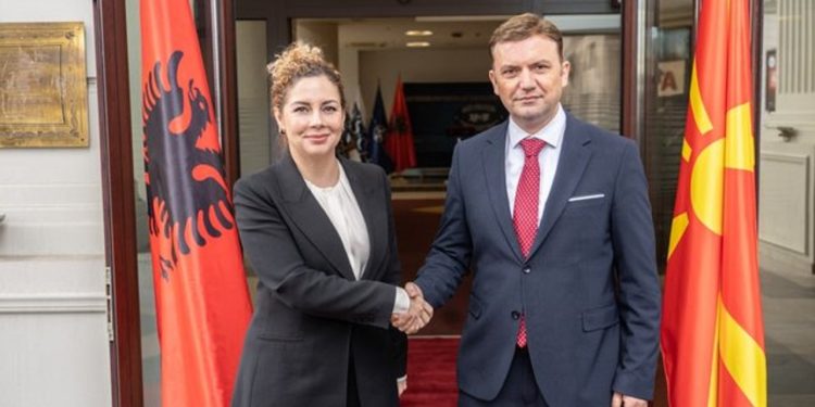 E bujshme/ Shqipëria shpreson që të bëhet pjesë e Bashkimit Europian deri në vitin…