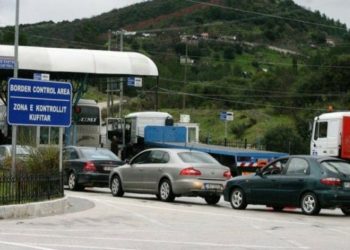 Do instalohet sistemi i ri, bllokohet nesër kalimi në pikat doganore me Greqinë (Orari)