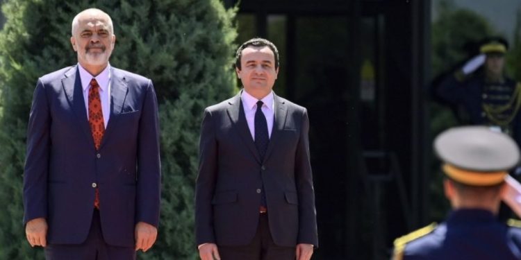 Kurti viziton sot Tiranën, takim “kokë më kokë” me Ramën, ja çfarë do diskutohet…