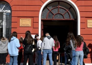 Abonetë FALAS për studentët/ Lajm i mirë nga Bashkia e Tiranës: Do të jenë të hapura të gjitha…
