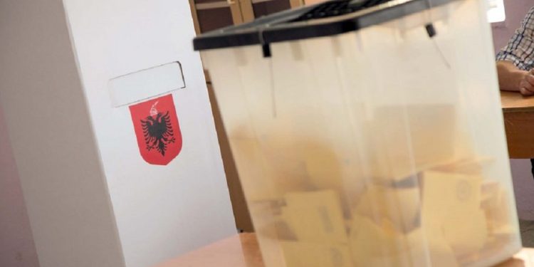 Gara e 14 majit! Shtohet një tjetër kandidat për Bashkinë e Tiranës, futet ish-deputetja…