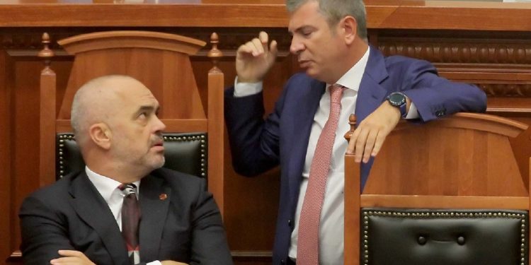 Parashikimi i Damian Gjiknurit, ja sa bashki do fitojë PS në zgjedhjet e 14 Majit…