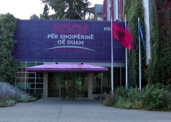 Po afrohen zgjedhjet/ Rama kryen lëvizjen e radhës, sot që në mëngjes në selinë e PS…