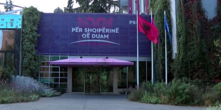 Po afrohen zgjedhjet/ Rama kryen lëvizjen e radhës, sot që në mëngjes në selinë e PS…