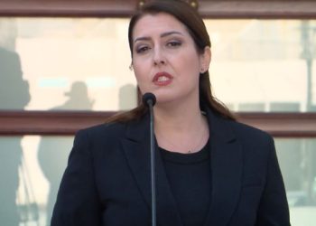 “Do marrin rrogë nga shteti”/ Manastirliu zbulon lajmin: Ja kush përfiton 3 vitet e ardhshme…