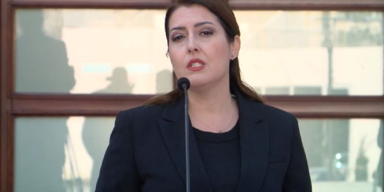 “Do marrin rrogë nga shteti”/ Manastirliu zbulon lajmin: Ja kush përfiton 3 vitet e ardhshme…