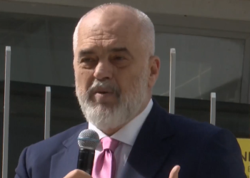 “I vendosur”/ Rama paralajmëron kompanitë e ndërtimit: S’ka më leje ndërtimi për ata që…