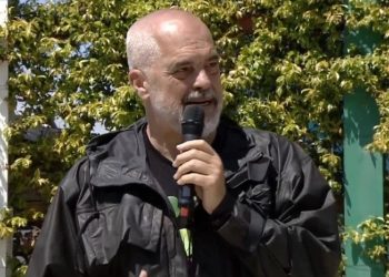 Rama: Unë jam katolik, gruaja myslimane, 2 fëmijët nga martesat e para janë ortodoks dhe Zaho…