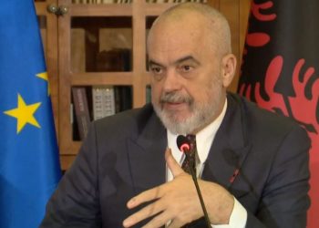 Do të rritet rroga/ Rama ftesë të rinjve: Nisi punë këtu, bashkohuni me…