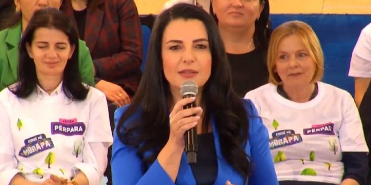 “Shqipëria është një grua e vuajtur”, Balluku nga Dibra: S’ka kohë për…