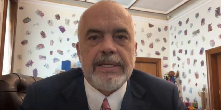 Rama merr vendimin FANTASTIK për Shqiptarët: Paga mesatar 900 Euro, nis nga…