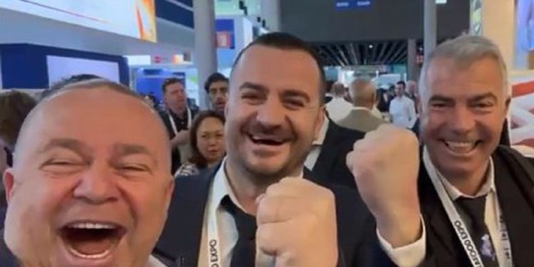 Këlliçi del me gishtin e mesit, ironia e Gjergj Lucës: Ne i përgjigjemi me forcë krahu q…