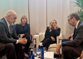 “Dolëm me disa ide”/ Rama dhe Vuçiç takohen me Melonin në Itali, çfarë biseduan 3 liderët?