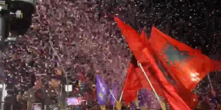 Fitoreeeeee! PS merr bashkinë e 4-t radhazi! Socialistët konfirmojnë fitoren tjetër….