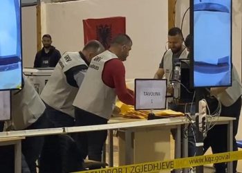 Tjetër FITOREEEEEE! PS merr bashkinë e pestë, në mesnatë mbyllet votimi në…