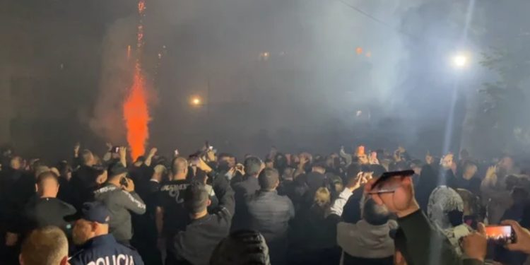 Garë e fortë deri në mesnatë! Socialistët FITOJNË një tjetër bashki, nis festa me fishekzjarre…