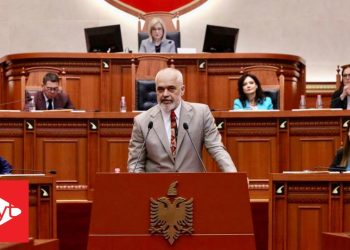 Financa i dha “OK” rritjes së pagave, ja sa do të shkojë rroga e deputetëve dhe ministrave…