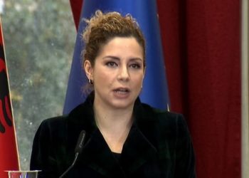 Arrestimi i Belerit/ Ministrja “dhëmbë për dhëmbë” i përgjigjet Greqisë: Prisni dhe…