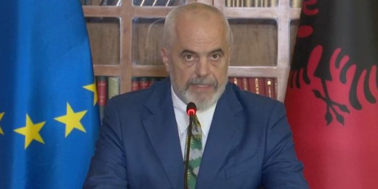 Tensionet Kosovë – Serbi/ Rama: Rrezikohet përplasja fatale e armatosur! Duhet që…