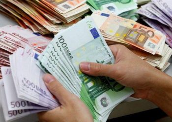 Rënia “drastike” e Euros/ Ky është LAJM I MIRË për Qeverinë Shqiptare! Eksperti na tregon përfitimet…