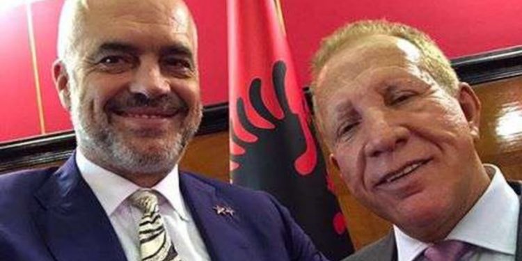 Behgjet Pacolli e thotë troç: Lirimi i 3 policëve të Kosovës erdhi nga Edi Rama dhe…