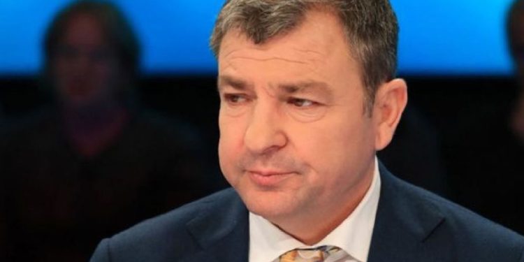 Jepet LAJM I MIRË/ Eksperti e thotë troç: Vangjush Dako do të lërë qelinë, nuk i…