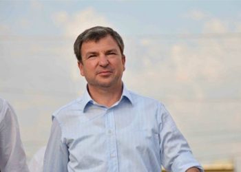 Deputeti i PS na habit me deklaratën për arrestimin e Vangjush Dakos: Më në fund…