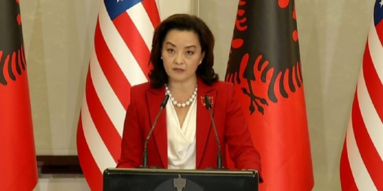 Pas largimit nga Shqipëria, Yuri Kimit i besohet “posti” i rëndësishëm nga Amerika…