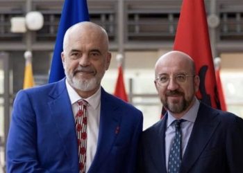 “Ky ishte lajm i mirë!”/ Rama pas takimit me zyrtarin e lartë të BE-së, ka një mesazh për…