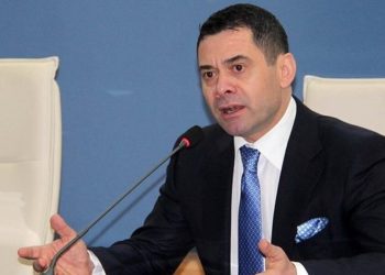 Mbyllet mbledhja e Këshillit të Mandateve, ja kur do të mbahet seanca e posaçme për Ahmetajn…