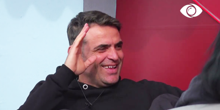 Armando Kllogjeri bëhet baba për herë të dytë, ja emri që ka zgjedhur për vajzën…