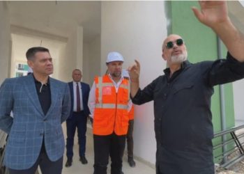 Liria e Arben Ahmetajt në “duart” e partisë, socialistët vendosin të…