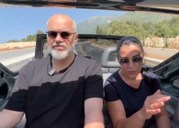 “Palasë-Dhërmi për 7 minuta”: Rama inspekton akset e reja në jug, hapet rruga…