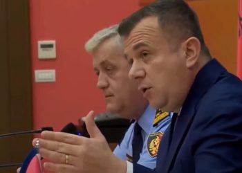 “Nuk do bëni pushime në gusht”/ Ministri i Brendshëm, Taulant Balla gati URDHËRIN e ri…