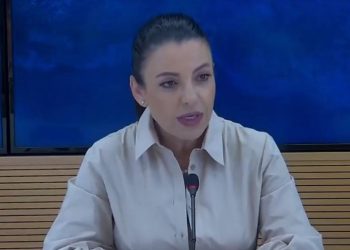 LAJM I FUNDIT – “I besuari i ministres”, Belinda Balluku prezanton drejtorin e ri…