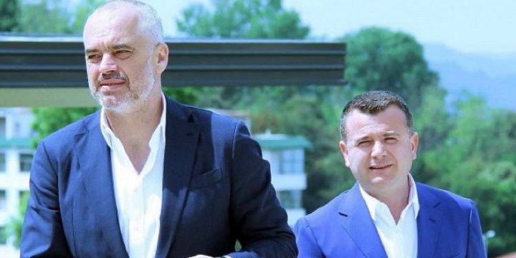Zbulohet ‘kurbani’ i parë i Taulant Ballës/ Eksperti flet me EMRA: Kush pritet të shkarkohet…