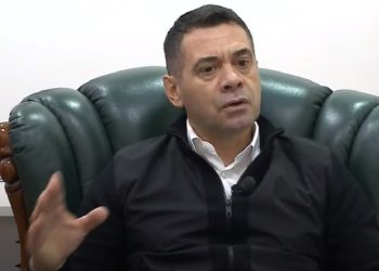 Askush nuk e priste! Avokatët e Ahmetajt kërkesë të pazakontë Këshillit të Mandateve: Ta shtyjmë…