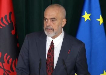 Kurti i vendosi kusht, Rama para se të niset drejt Kosovës bën lëvizjen e bujshme: Firmosëm…