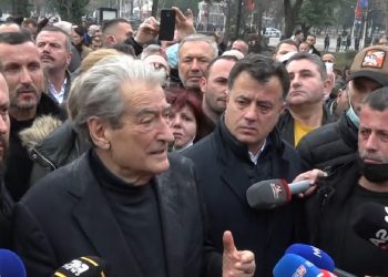 Sot zgjidhet kryetari i ri i PD-së së “vulës”, Berisha njofton lëvizjen e papritur…