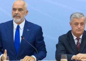 Firmosen emërimet e reja, ndryshohen shefat e policisë. Kush merr drejtimin në…