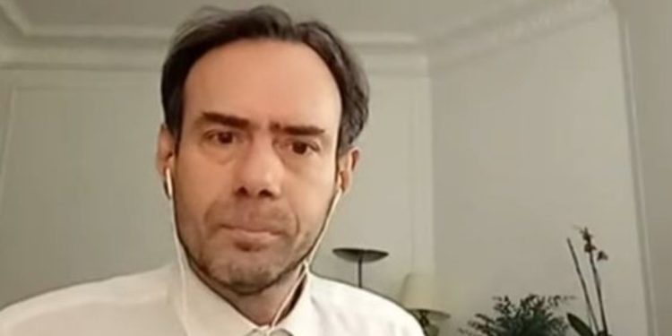 “Amerikanët duan ta heqin Edi Ramën si kryeministër”/ Fantazia e analistit: Do bëjnë qeveri PS-PD…