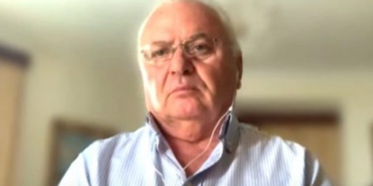 “Momenti ta heqim lekun nga Shqipëria”/ Biznesmeni paralajmëron: “I trembem një cunami…