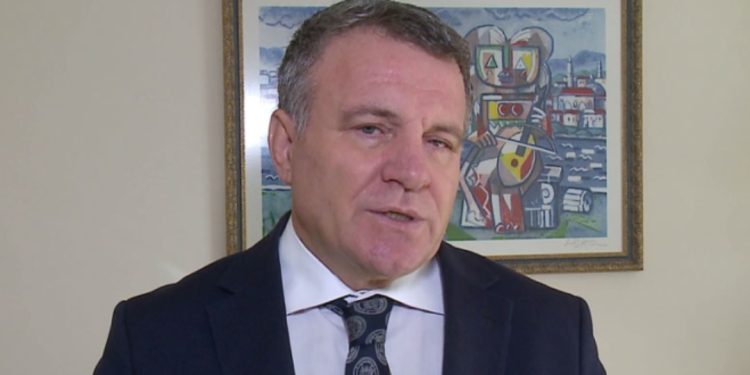 Ish-ministri socialist tregon 3 sfidat që ka qeveria shqiptare, pas deklaratave të Ramës për Shpiragun