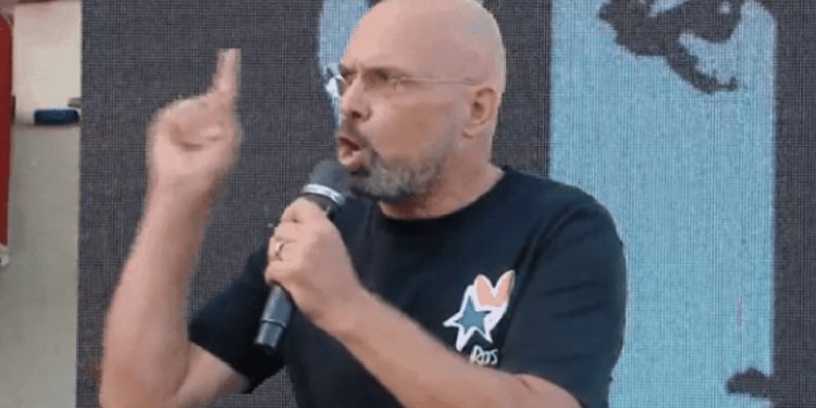 “Unë grek qofsha!”/ Ylli Manjani nuk përmbahet: Belerit i ngritën kurth, më thoni tradhtar…