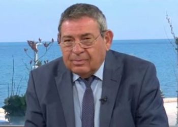 “Rinia shqiptare ka degraduar”, apeli i qytetarit: Nuk lexon një libër, i ka humbur…