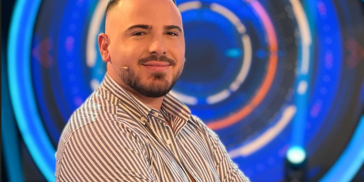 “Kam një njoftim të rëndësishëm”/ Ronaldo u bën thirrje njerëzve të pasur: Më dhuroni një…