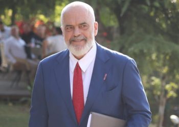 LAJM I FUNDIT – Ndryshimet në qeveri, kryeministri Rama sapo kryen LËVIZJEN e fundit…