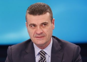 Astrit Patozi largohet nga politika, televizioni i njohur i beson “postin” e Drejtorit…
